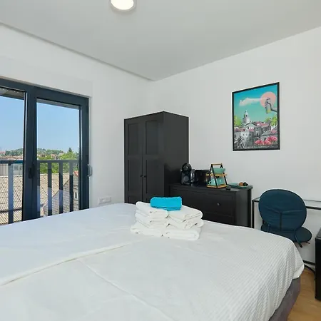 Dominium Apartment