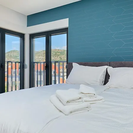 Dominium Apartment