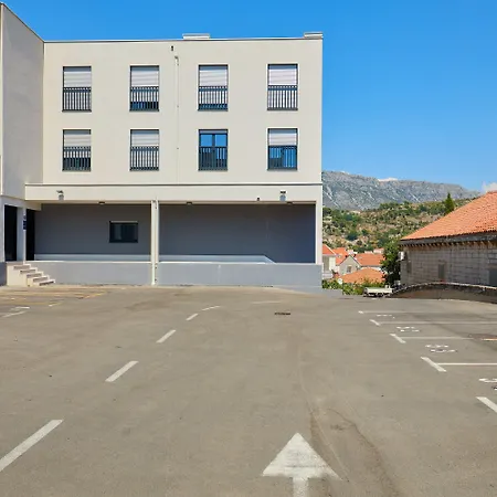 Dominium * Dubrovnik